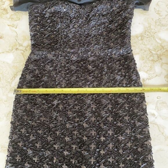 Decode 1.8 LBD Lace & Sequin 50’s Style Dress - Picture 13 of 15